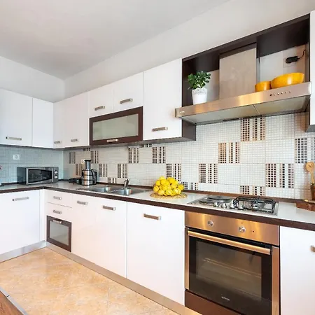 Vecchia Donna Apartment