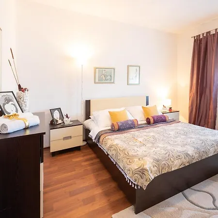 Vecchia Donna Kaštela